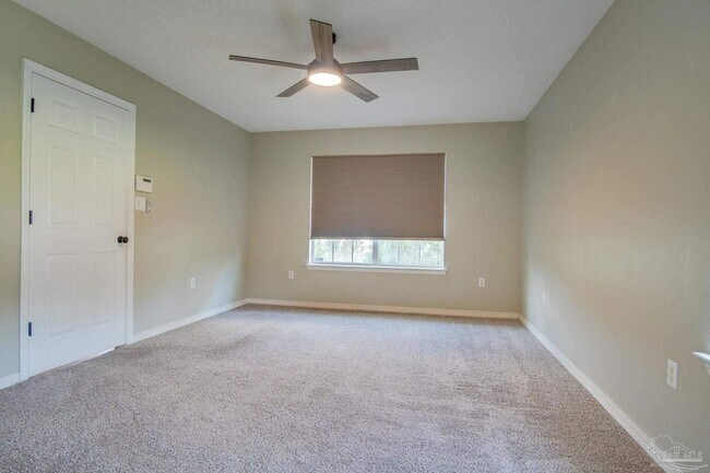 Building Photo - 2136 Ainsdale Ct