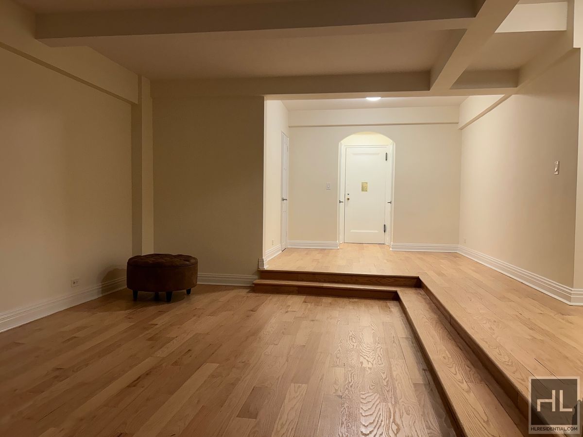 Building Photo - EAST 56 STREET