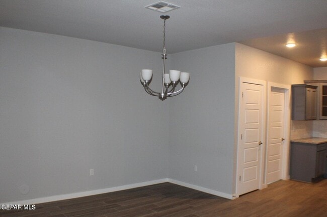 Building Photo - 940 Abe Goldberg Dr