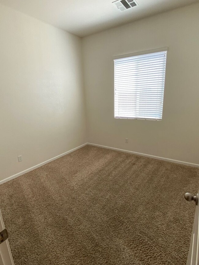 Building Photo - 15803 St Clement Way