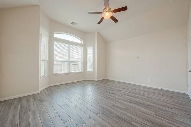 Building Photo - 3403 Lilac Ranch Dr