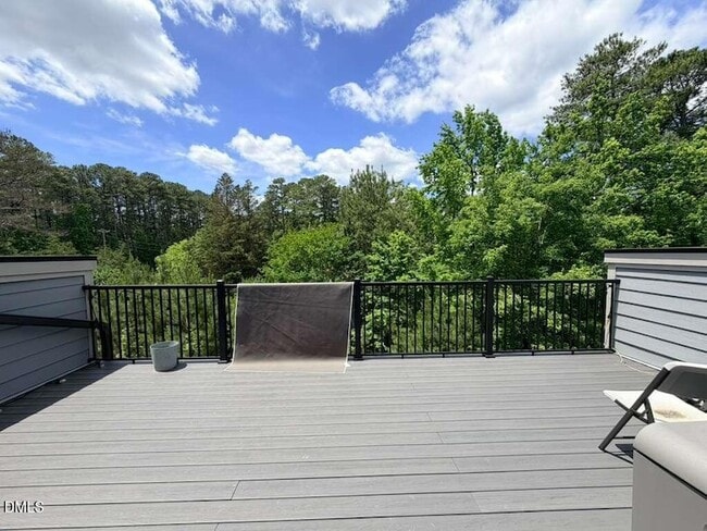 Building Photo - 2222 Bohan Ct