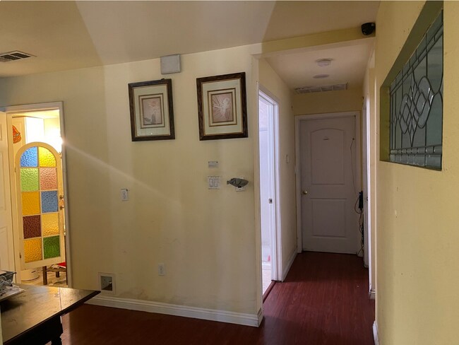 Building Photo - 4724 Santa Anita Ave