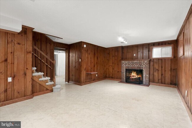 Building Photo - 2925 Kanawha St NW