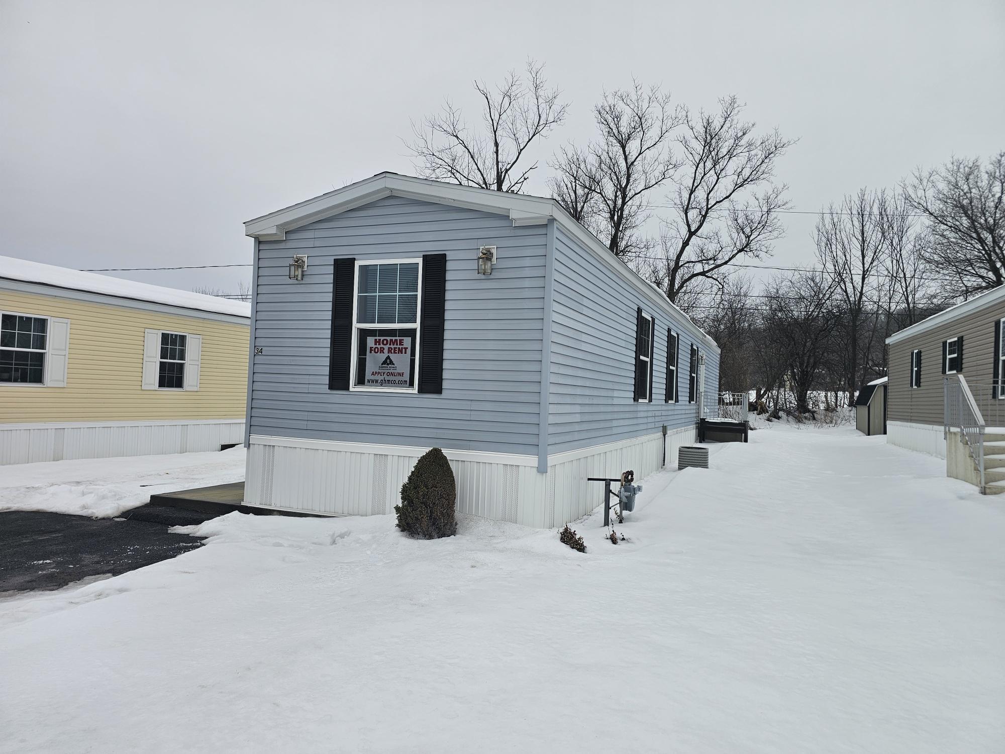 Building Photo - 34 Pine Cir