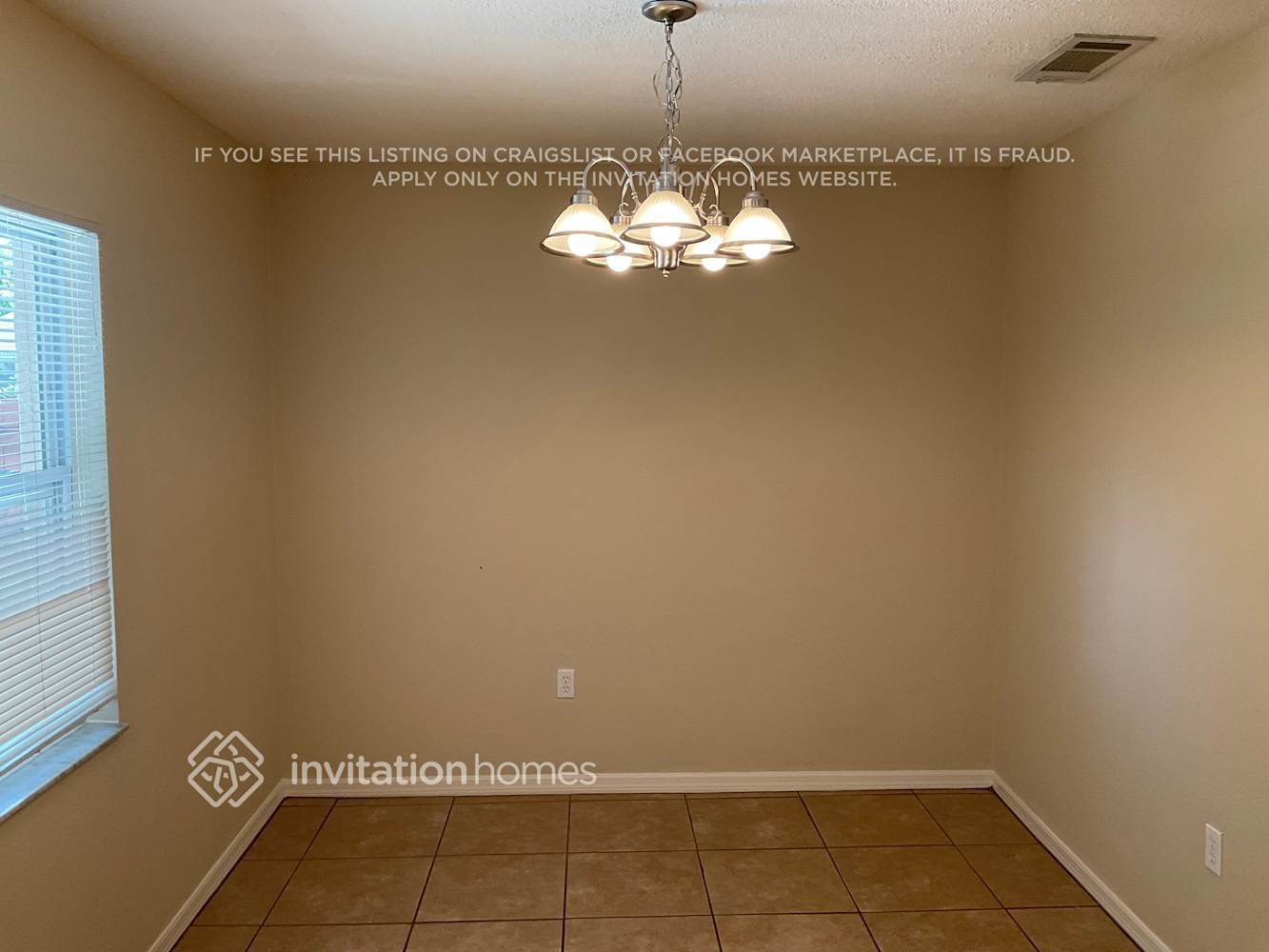 Building Photo - 626 Huntington St