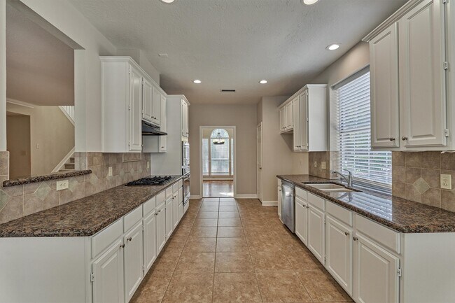 Building Photo - 15 W Stony End Pl