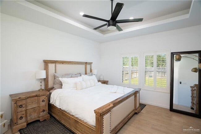 Building Photo - 2701 Windsor St