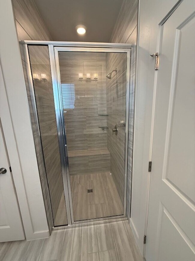 Building Photo - Beautiful home in Edmond/Oklahoma City