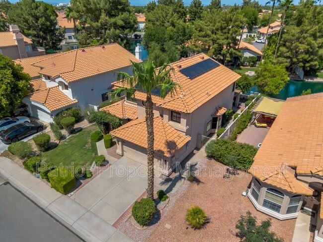 Building Photo - 1575 S Pennington Dr