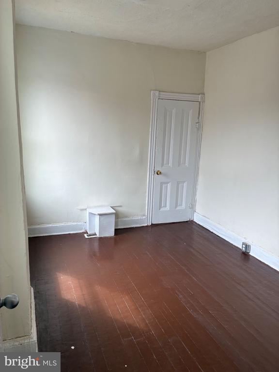 Building Photo - 1815 Clifton Ave
