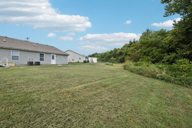 Building Photo - 269 A EXECUTIVE AVE, CLARKSVILLE, TN 37042