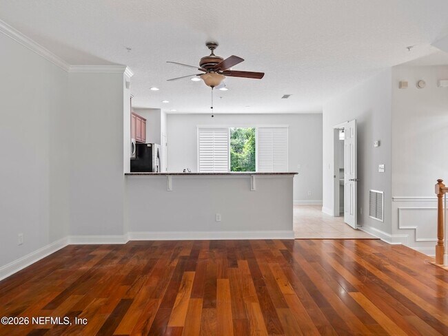 Building Photo - 4472 Congressional Dr