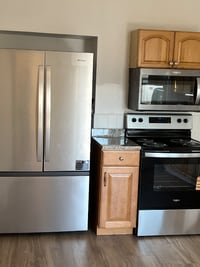 Building Photo - 38 London St