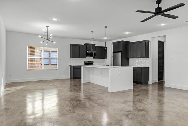 Building Photo - 3011 Alpha Wolf Ct