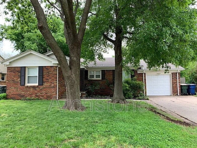 Primary Photo - 1602 Sheffield Rd