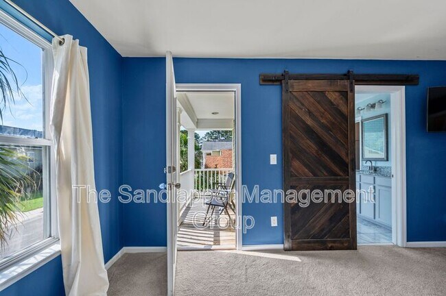 Building Photo - 7430 Northgate Dr