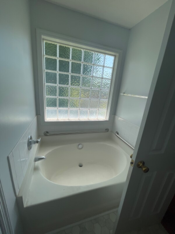 Building Photo - 7791 Cottonwood Ave