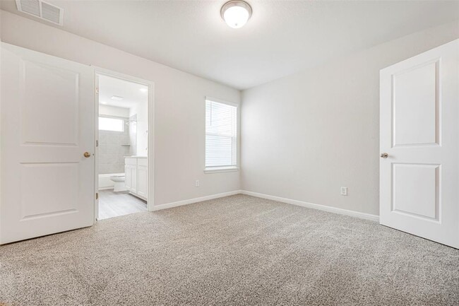 Building Photo - 104 Cinnabar Ln