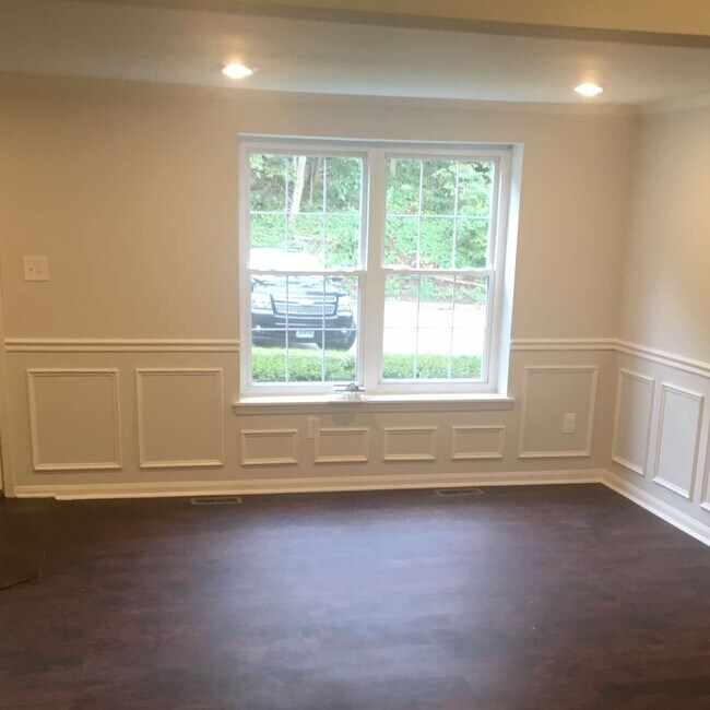 Building Photo - 21 Kirwin Ct