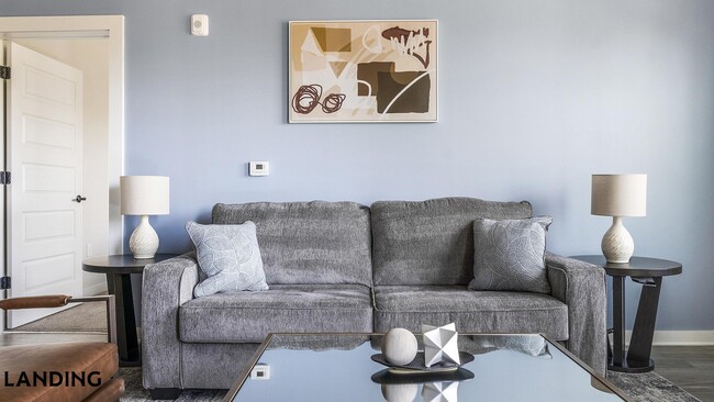 Building Photo - 1270 Hillcrest Dr