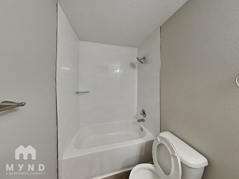 Building Photo - 4410 N 37th St