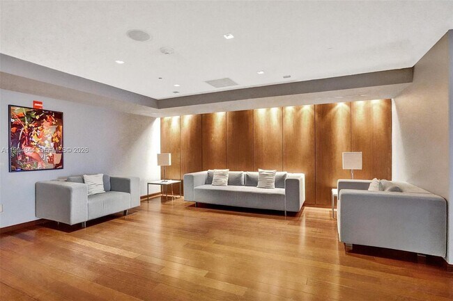 Building Photo - 325 S Biscayne Blvd