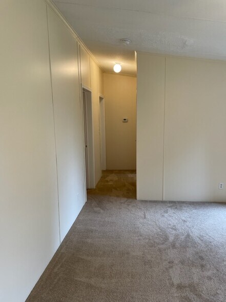 Building Photo - 4407 Sanford Ct