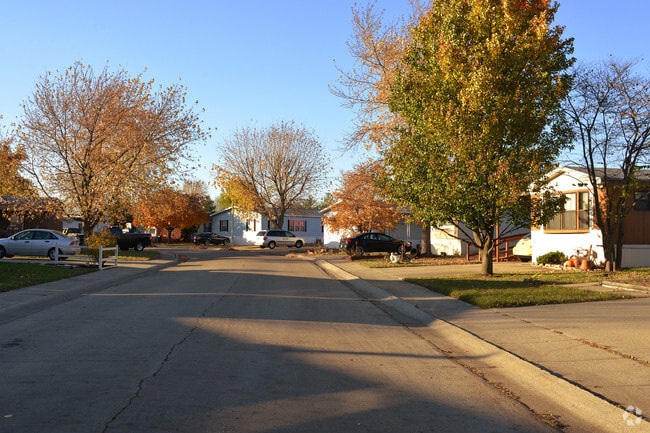 Building Photo - Hoosier Estates