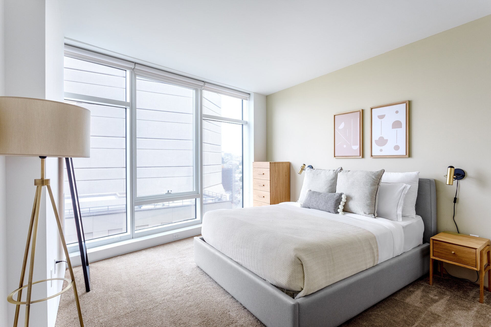 Building Photo - 854 Jordan Ave