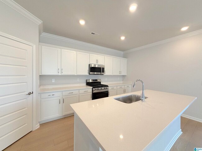 Building Photo - 214 Stockyard Cir