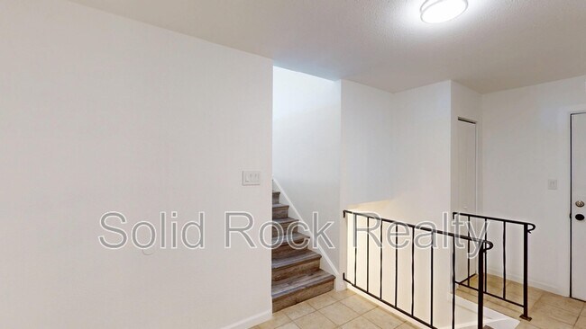 Building Photo - 7336 Franconia Dr