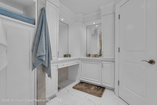 Building Photo - 502 Brighton Ave