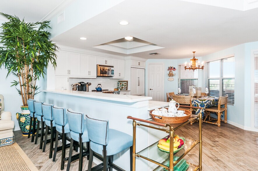 Quartz countertops - 253 Barefoot Beach Blvd