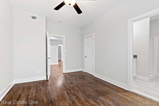 Building Photo - 2282 Belvidere St