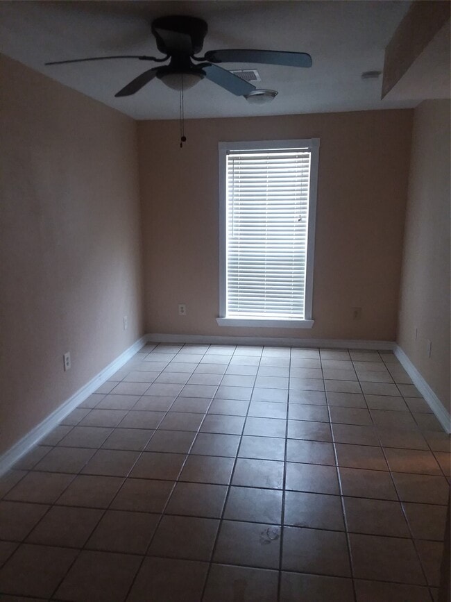 Building Photo - 6326 County Rd 659