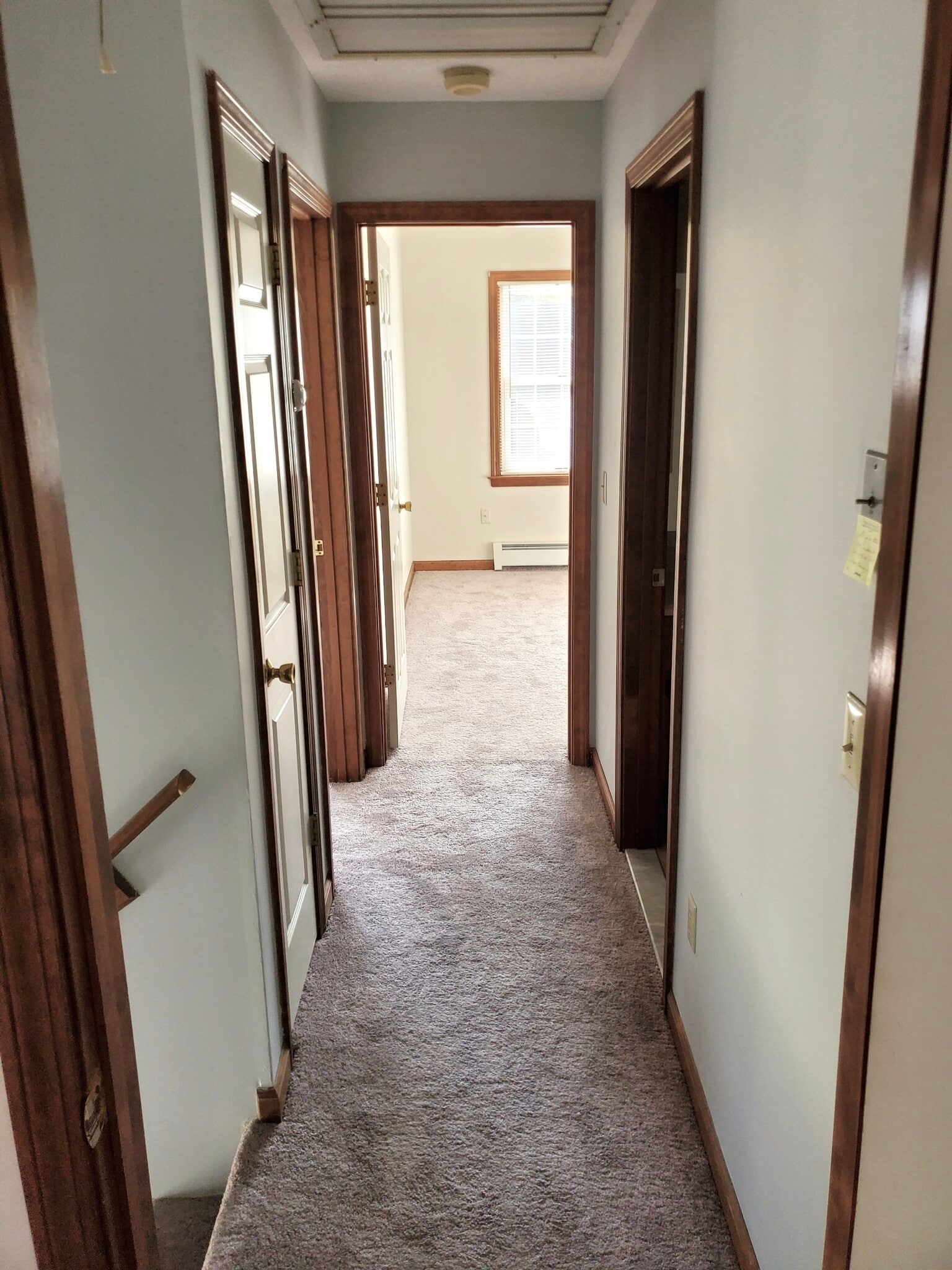 Building Photo - 61 Deer Run Trl