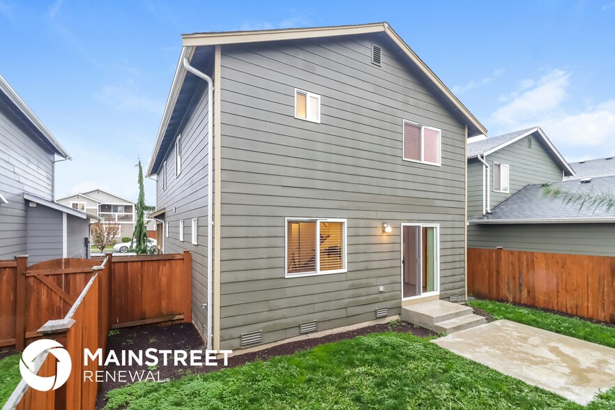 Building Photo - 14650 47th Ave NE