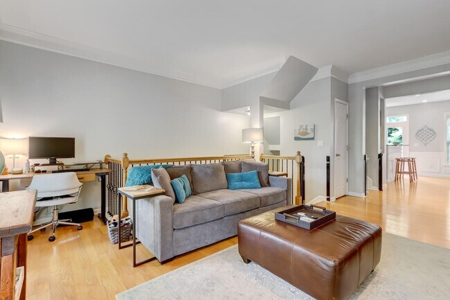 Building Photo - 3 bdrm, 3.5 bath Townhome on the Beltline in Grant Park!