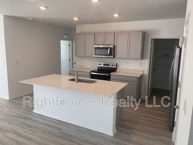 Building Photo - 3425 Nettle Loop