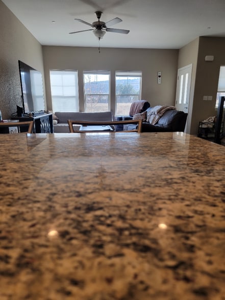 Building Photo - 2431 Crown View Dr