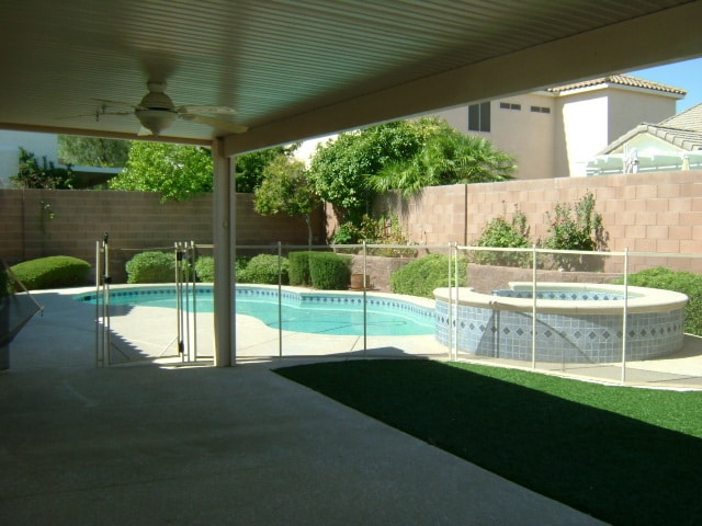 Building Photo - SINGLE STORY POOL AND SPA HOME IN GREEN VALLEY AREA