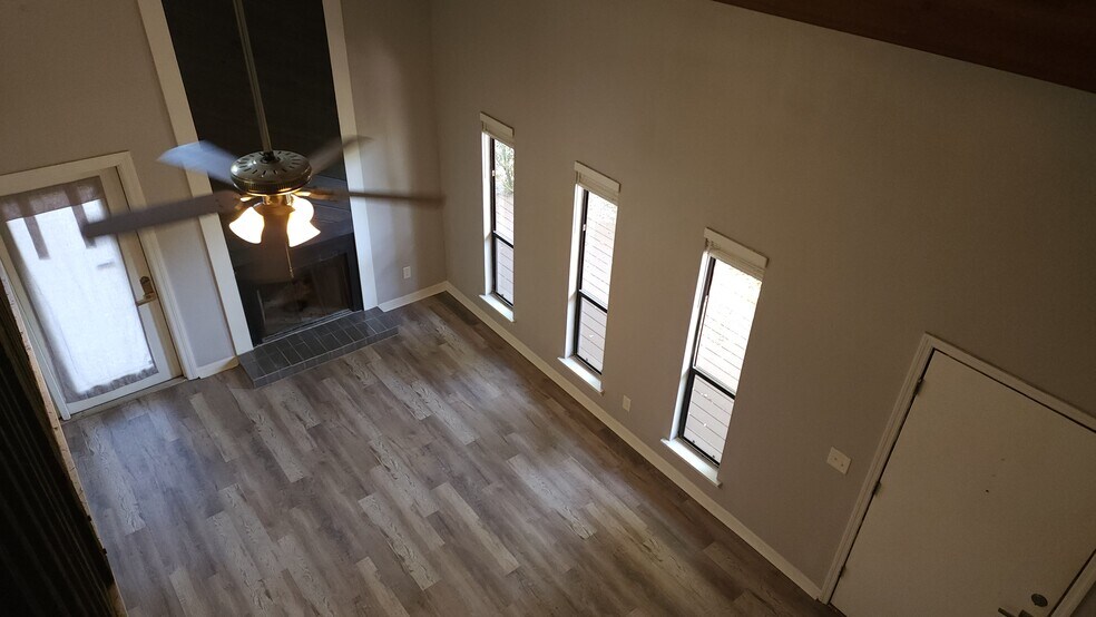 Building Photo - 2603 Fiddlestick Cir