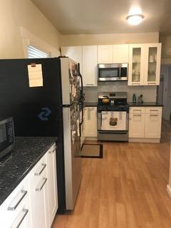 Building Photo - Unit