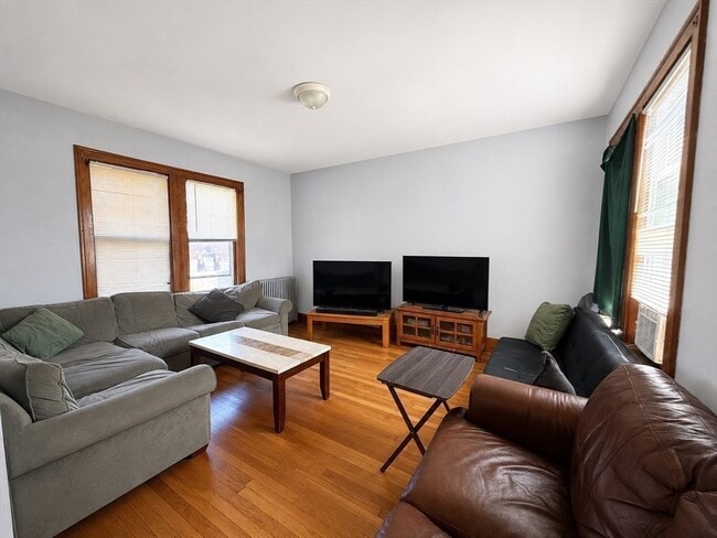 Building Photo - 1 Adirondack Pl