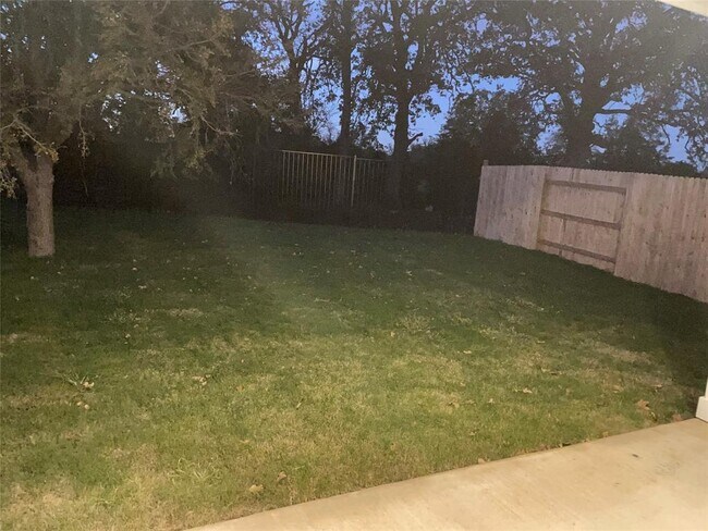 Building Photo - 66 Bent Trl Ln