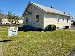 Building Photo - Charming 2-Bedroom, 1-Bathroom House for Rent!