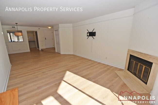 Building Photo - 2008 Quay Village Ct