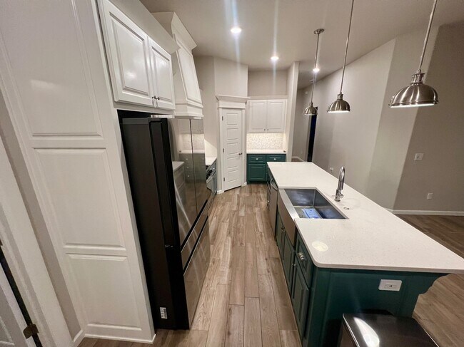 Building Photo - 4116 Palmetto Trail