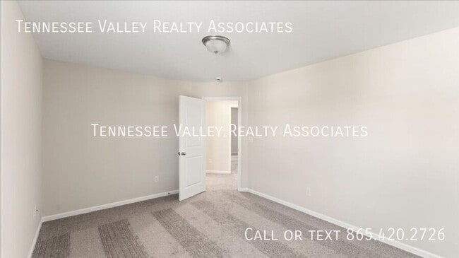 Building Photo - 3636 Crimson Cir